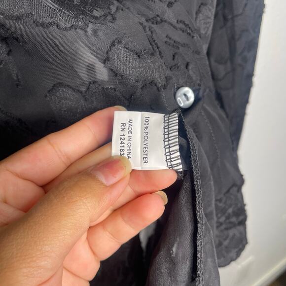 Jon & Anna Contemporary Womens Top Size M Black Floral Semi Sheer Button Up - Picture 4 of 11